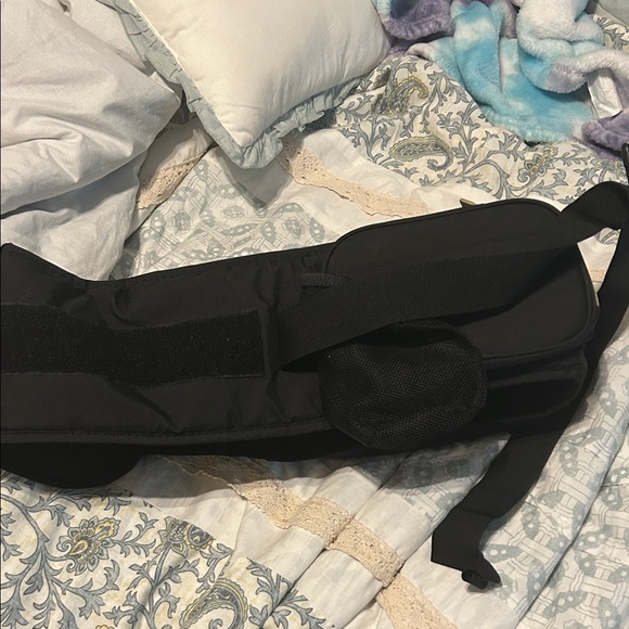 Tushbaby Black and gold - Picture 2 of 2